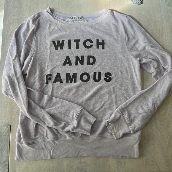 WILDFOX 💕 WITCH & FAMOUS - Picture 1 of 3